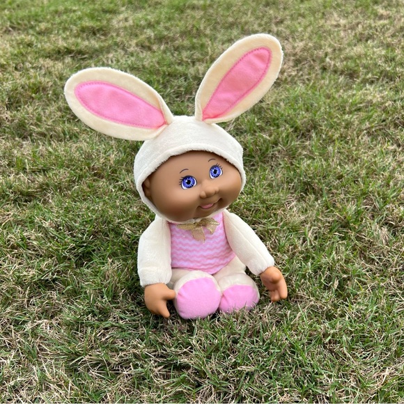 Cabbage Patch Kids Pink Easter Bunny - Picture 1 of 3